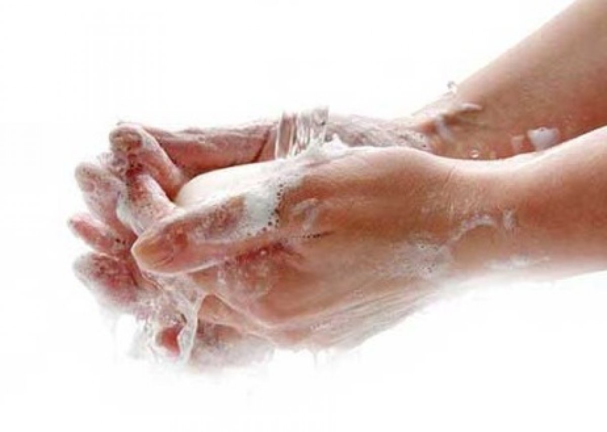 El temizliğinde kokusuz, renksiz ve kalıp sabun kullanın